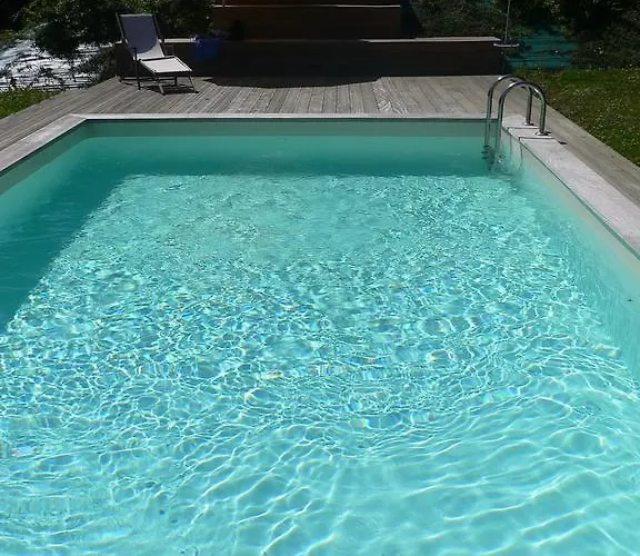 Le Prieure Boutefol לינה וארוחת בוקר