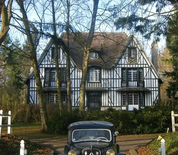 Le Prieure Boutefol Surville (Calvados)